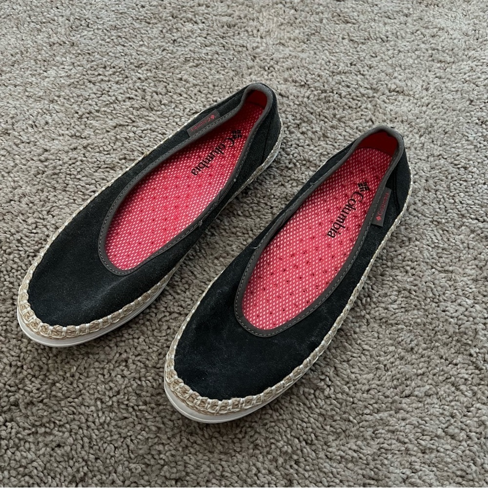 Women’s Columbia gray casual slip on shoes size 7